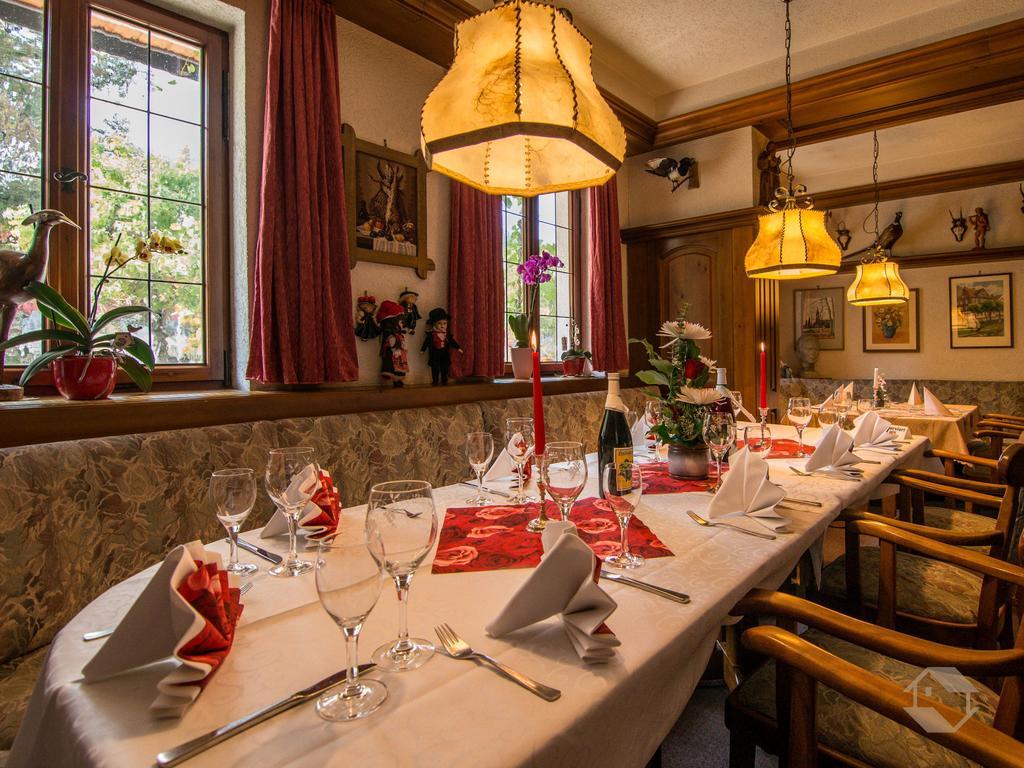 Hotel Restaurant Alte Linde Bad Wildbad Exterior photo