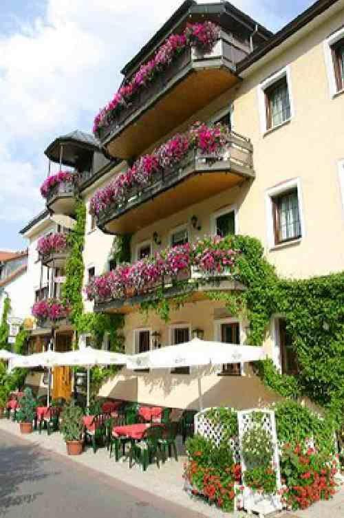 Hotel Restaurant Alte Linde Bad Wildbad Exterior photo